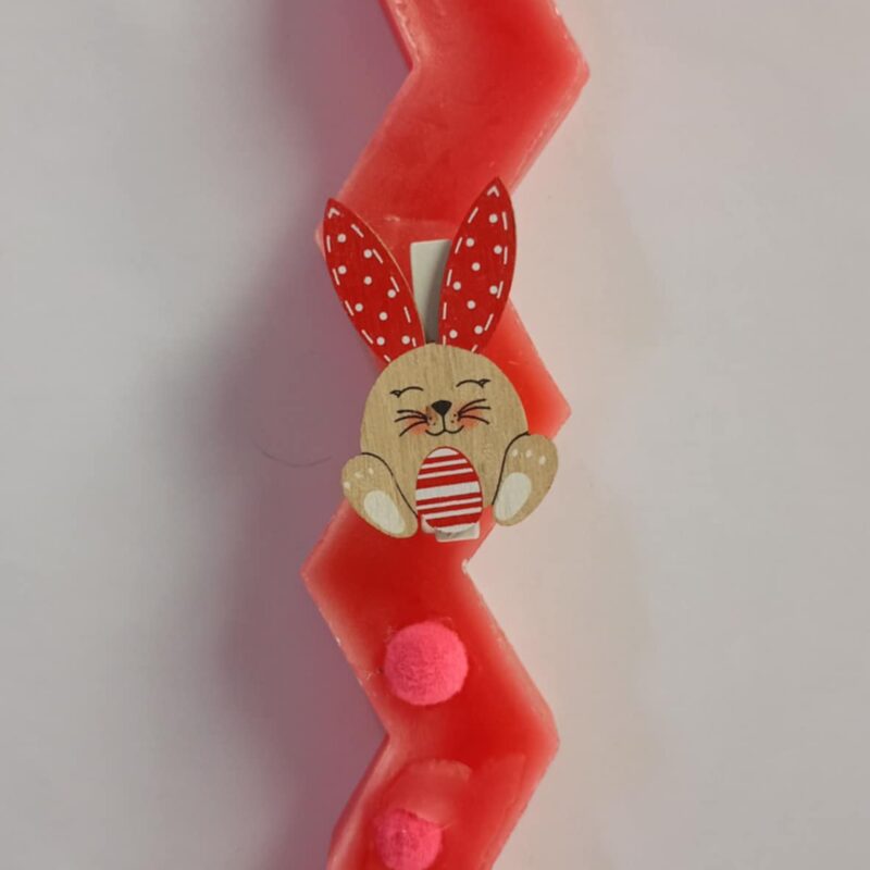 Χειροποίητη αρωματική λαμπάδα με ξύλινο λαγούδακι κόκκινο