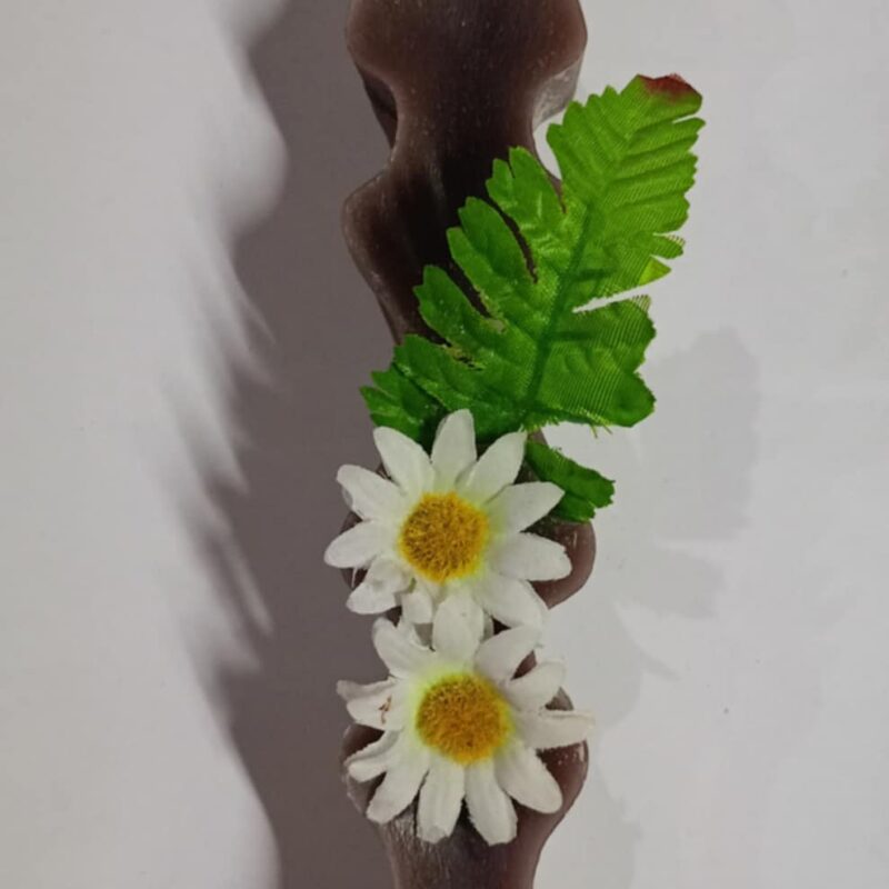 Χειροποίητη αρωματική λαμπάδα με άνθη καφε