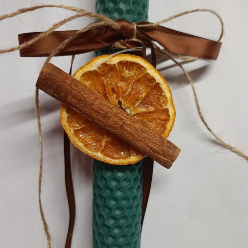 Χειροποίητη αρωματική λαμπάδα απο κηρήθρα μελισσών μεπορτοκάλι